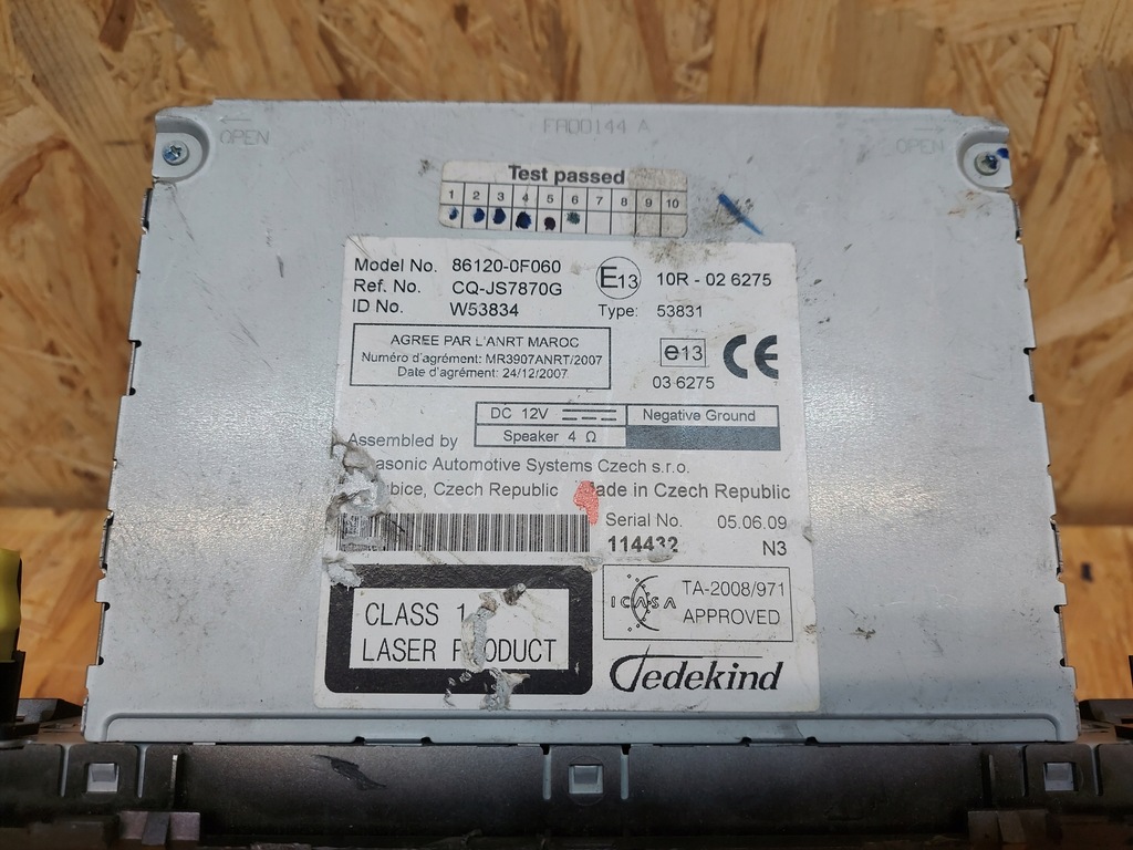 TOYOTA VERSO 09- FACTORY RADIO ORIGINAL 86120-0F060 Product image