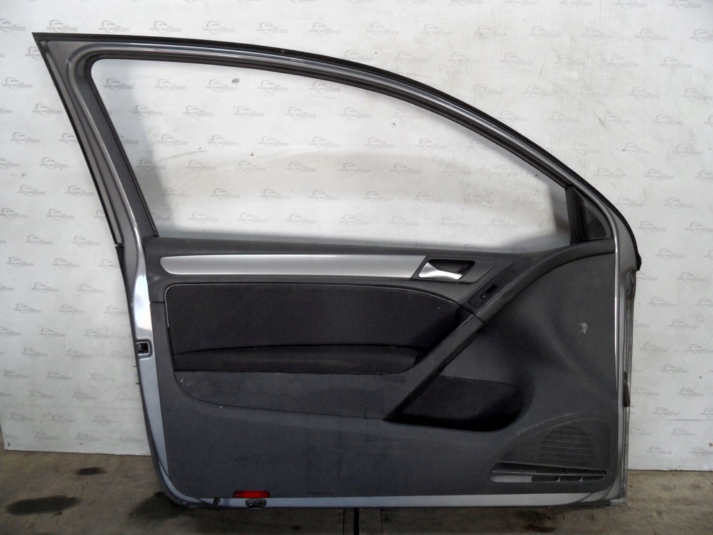 VW Golf VI 10r Πόρτα αριστερά μπροστά Product image