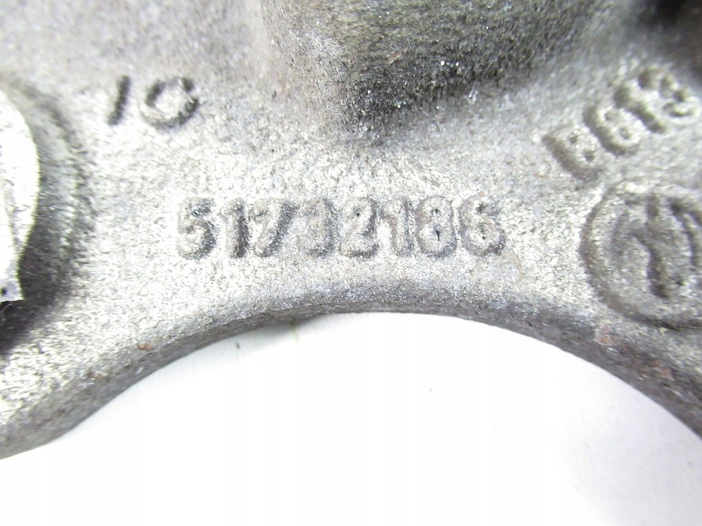 Βάση στήριξης του κουτιού 1.9 Fiat Bravo 2 51732186 Product image