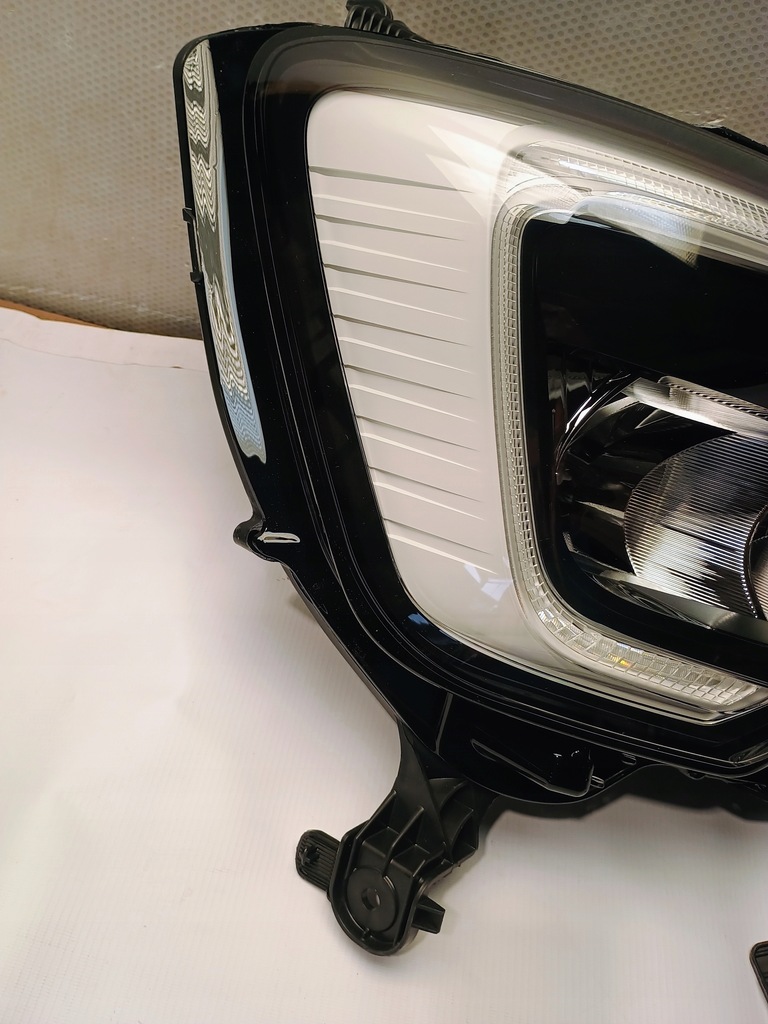 Renault Master IV 4 LAW LAMP URDIANAL + LED 19-260105567 Νέο πρωτότυπο Product image