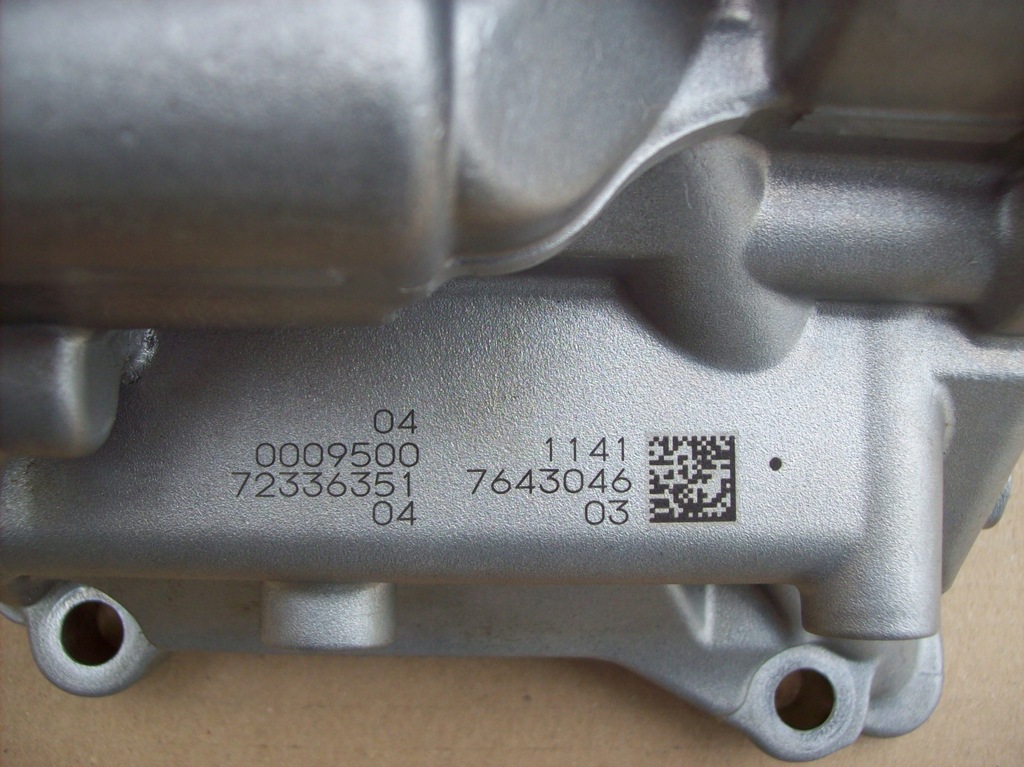 BMW G01 F30 G30 ΑΝΤΛΙΑ ΛΑΔΙΟΥ 7643046 B58B30A Product image