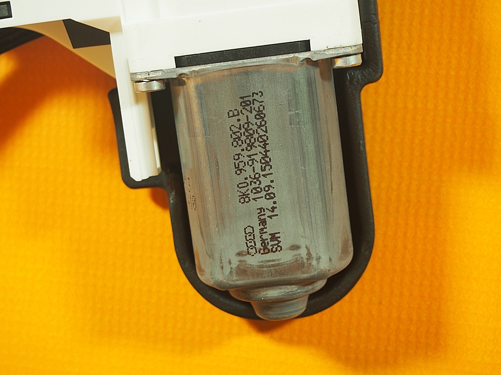 Audi A8 4H Ρυθμιστής παραθύρου Μπροστά ΔΕΞΙΑ 4h0837462b Product image