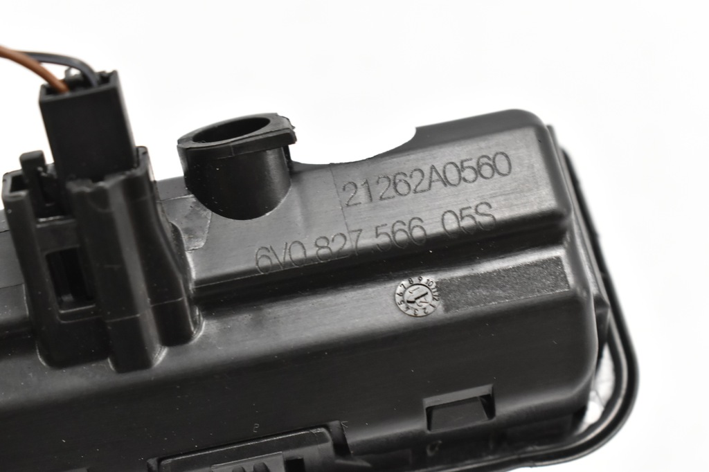 ΜΙΚΡΟΣΤΥΚ ΛΑΒΗ ΠΟΡΤΑΣ 6V0827566 A3 8Y A5 F5 KAROQ SUPERB III Product image