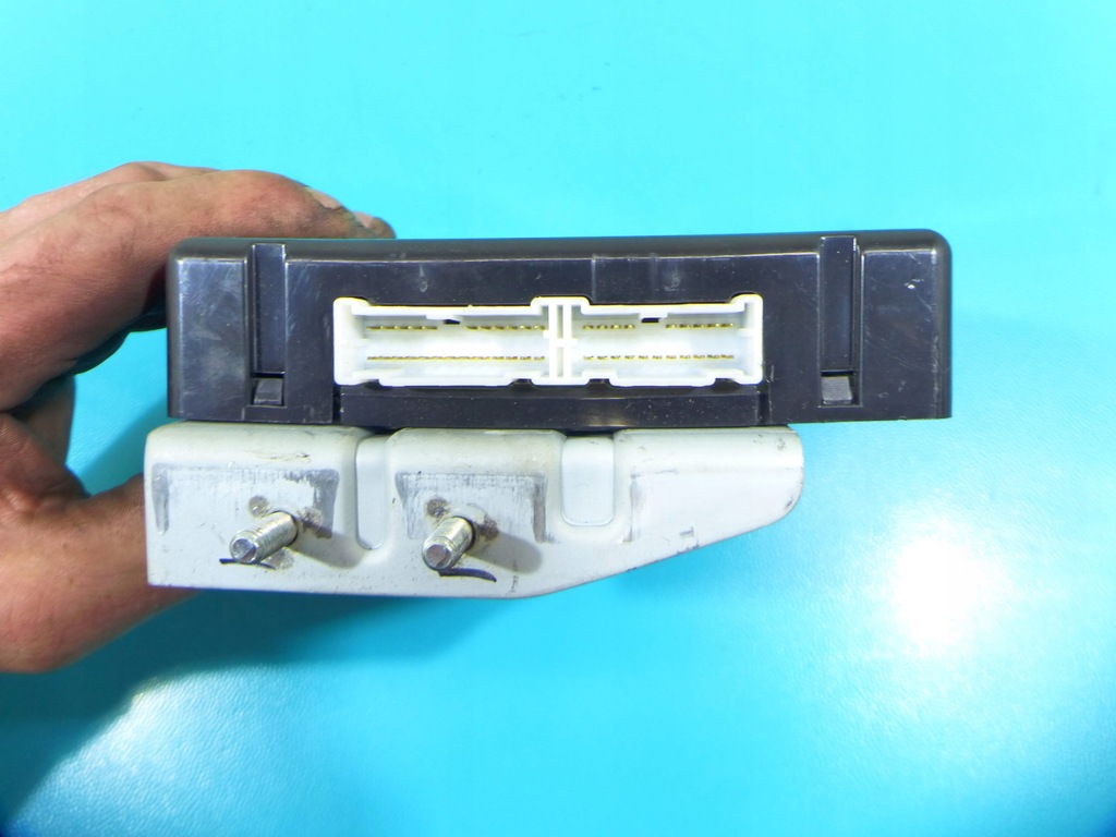 ΕΛΕΓΚΤΗΣ BCM MODULE SPORTAGE III 10-15 95400-3UBD0 Product image