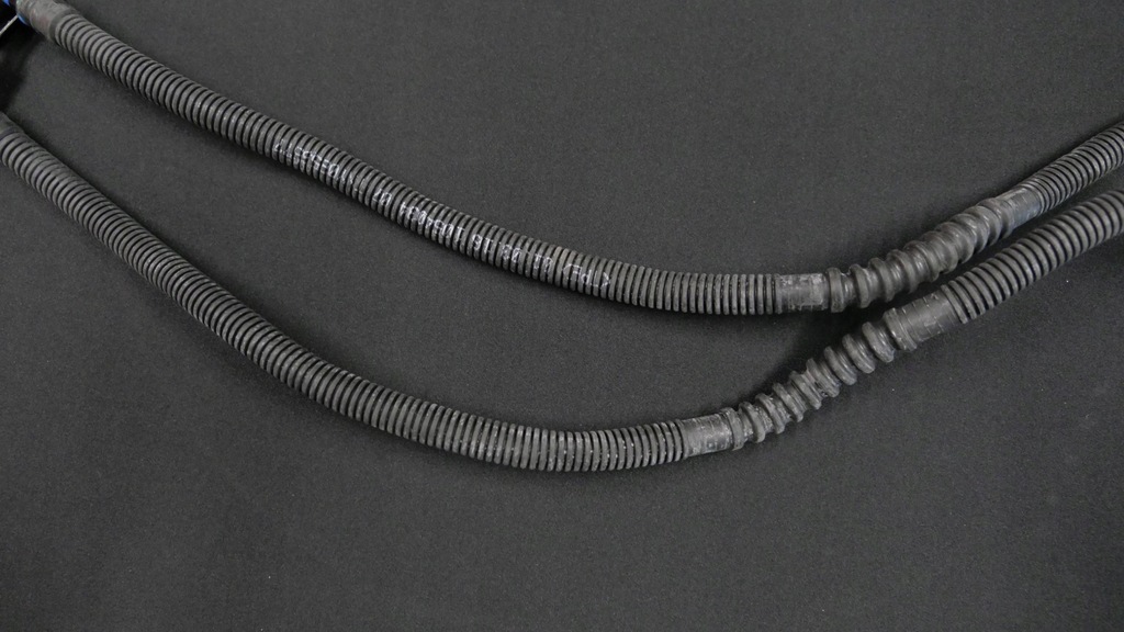 BMW F33 F83 E93 ΣΩΛΗΝΑ ΕΞΟΔΟΥ ΝΕΡΟΥ ΣΤΕΓΗΣ 7187745 Product image