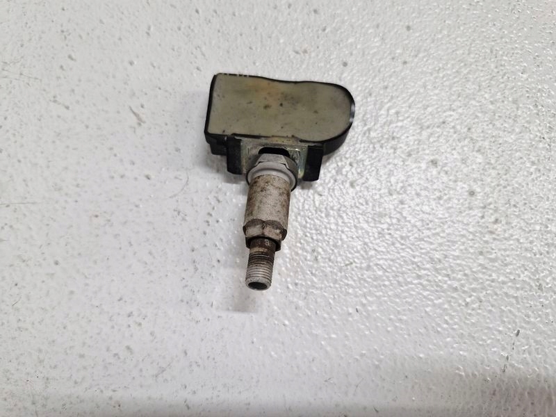 ΑΙΣΘΗΤΗΡΑΣ ΠΙΕΣΗΣ ΕΛΑΣΤΙΚΩΝ KIA CEED II 2 SORENTO II HYUNDAI I30 II TPMS Product image