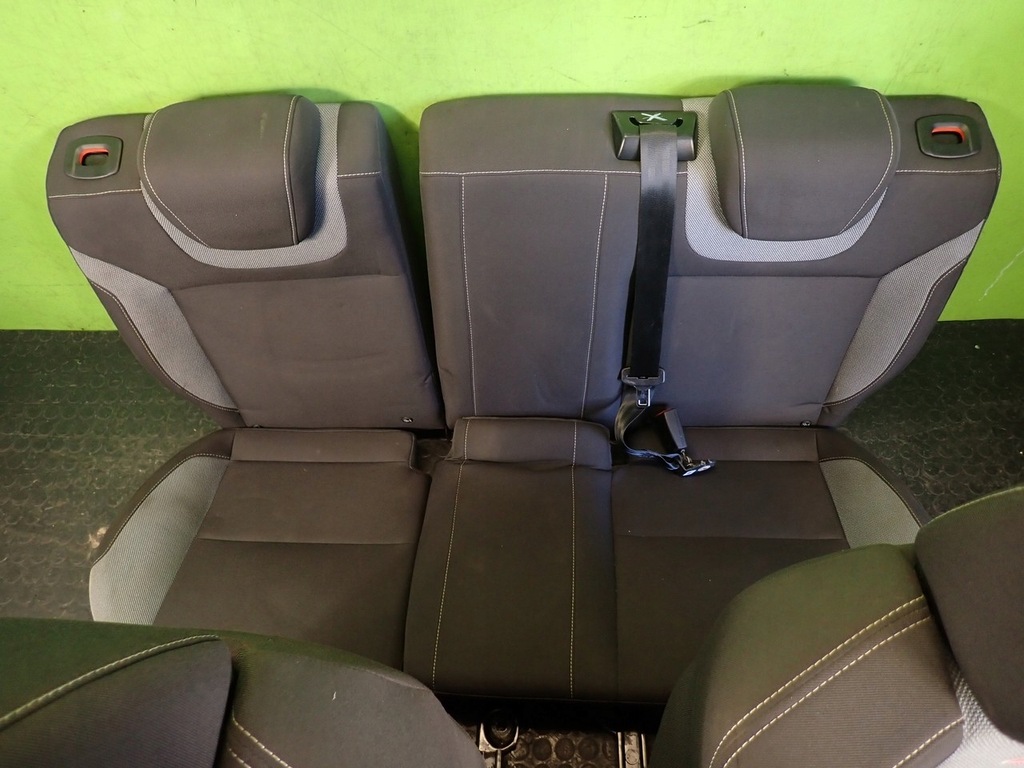 Καθίσματα, πίσω κάθισμα, εσωτερικό FORD FOCUS MK3 LIFT Product image