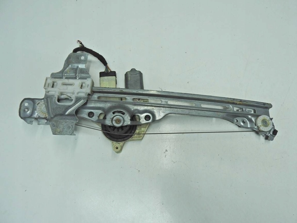 Peugeot 308 II T9 13-17 Ανυψωμένη από γυαλί δεξιά πίσω 9678189980 Product image