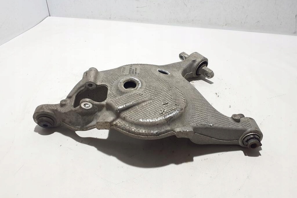Δεξιά πίσω Swingarm Volvo S90 II 32246501 2.0L Υβριδικό 235kW 2020 Product image