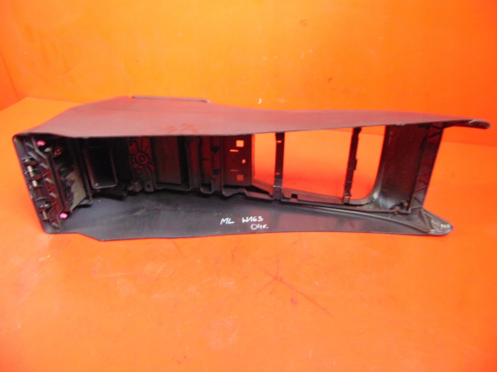 MERCEDES ML W163 LIFT 02- CENTER TUNNEL ARRMHREST CUP HOTHER Product image