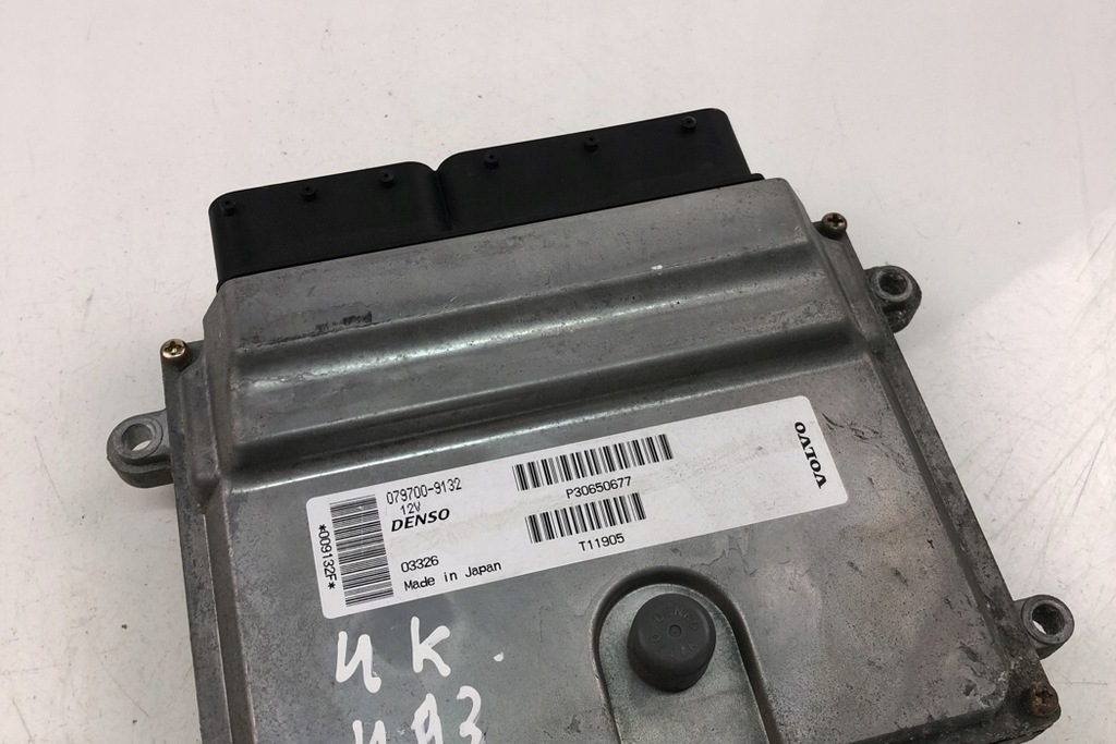 ECU Volvo S40 II (MS) 30650677 2005 Μονάδα ελέγχου κινητήρα Product image