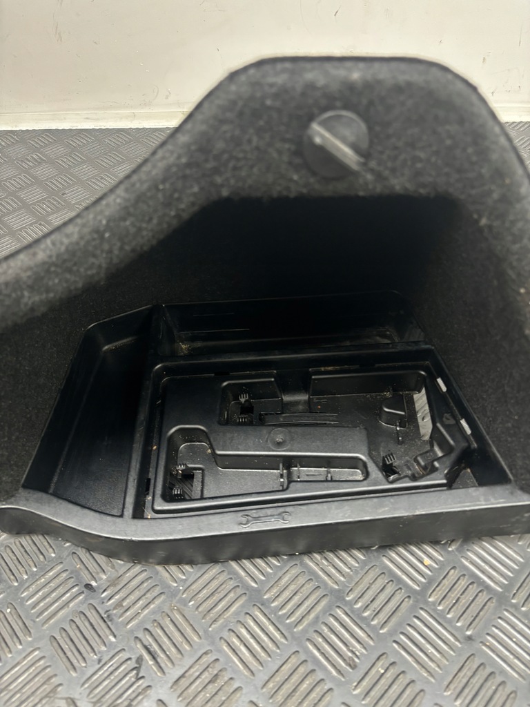 ΚΑΛΥΜΜΑ ΓΑΝΤΙΑ ΚΟΡΜΟΥ BMW F30 F80 7239175 Product image