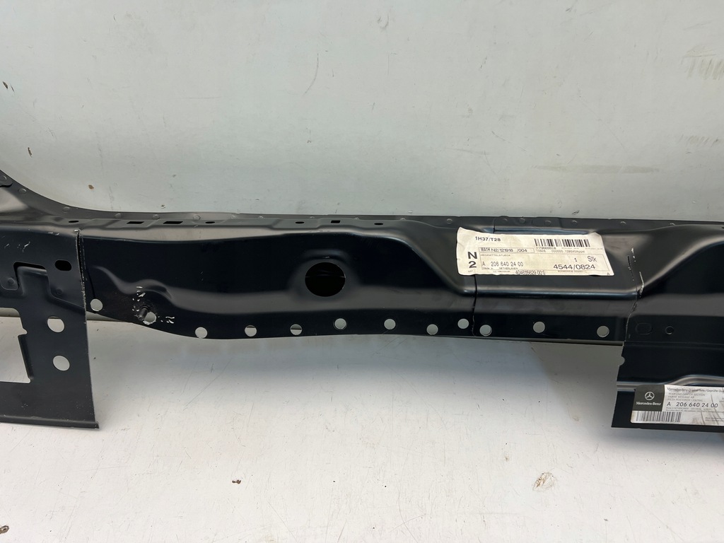 ΚΑΛΥΜΜΑ ΕΝΙΣΧΥΣΗΣ ΠΙΣΩ ΖΩΝΗΣ MERCEDES C-CLASS W206 COMBI 21- Product image