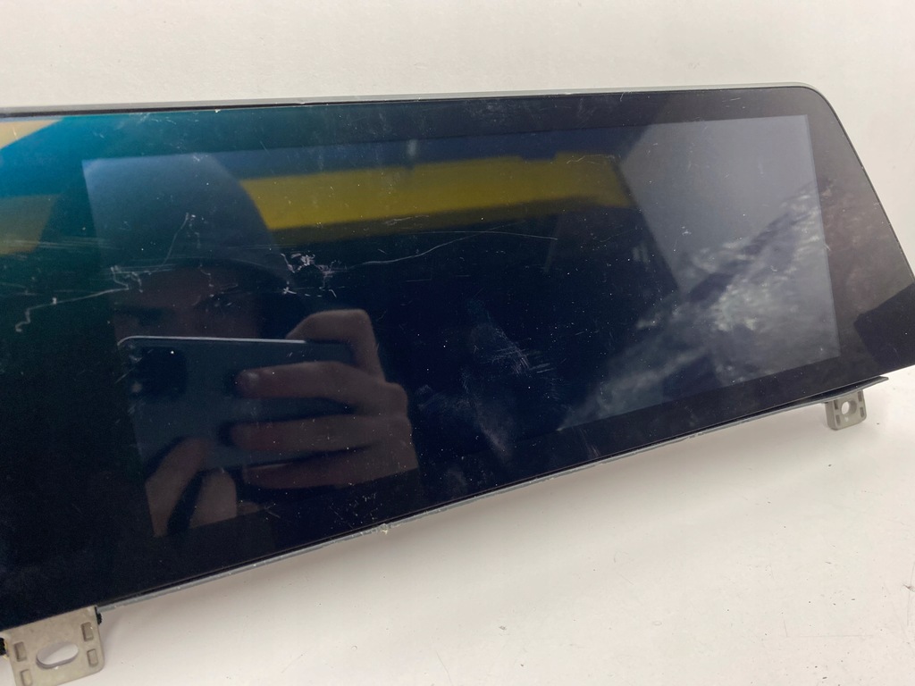 BMW 3 G20 G21 ΚΕΝΤΡΙΚΗ ΟΘΟΝΗ 7927753 Product image