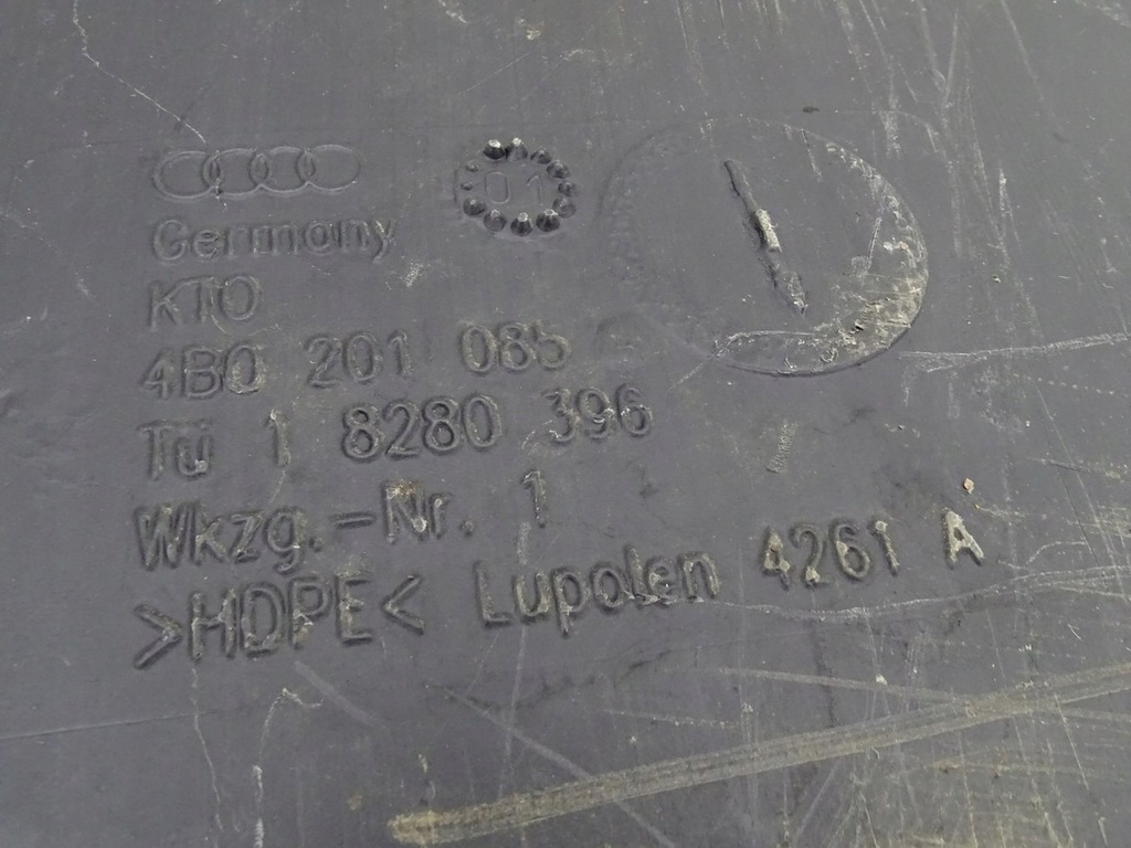 AUDI A6 C5 2.5 TDI 97-04 FUEL TANK DIESEL QUATTRO 4B0201085 Product image