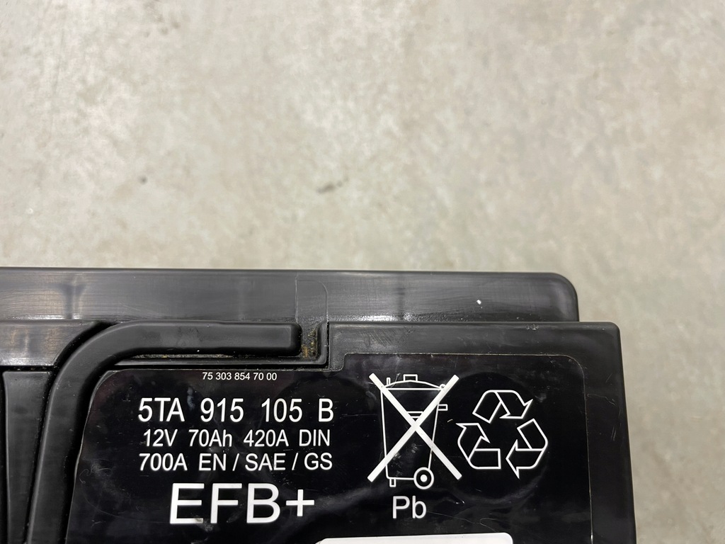 ΜΠΑΤΑΡΙΑ VW AUDI SKODA 12V 70Ah 420A DIN EFB ORIGINAL Product image