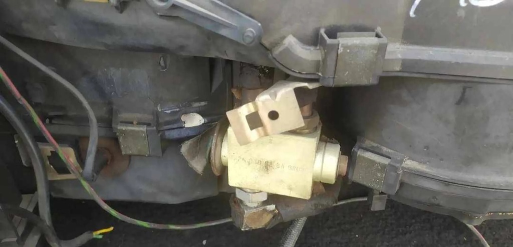 Mercedes-Benz W123 Kombi Heater με καλώδια κλιματισμού Product image