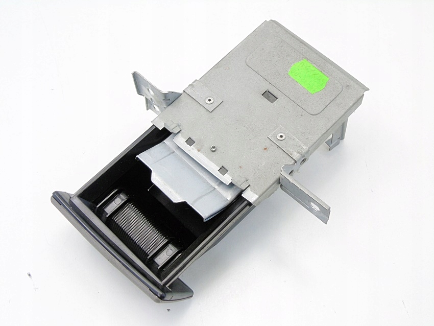Ashpter διαμέρισμα από την 68800b000 Nissan Almera Tino 2002 2.2 Di Console Product image