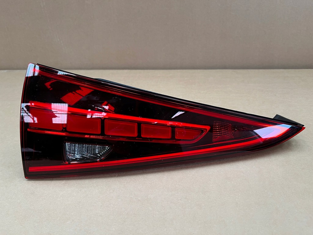 Mercedes C Class Combi 2021-2024 W206 Lable LED LAMPS Original SET Product image