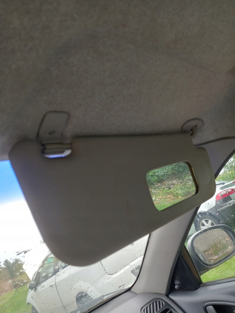 Λωρίδα για πίσω δεξιό φανάρι DAEWOO LANOS 96-2000 1.6 βενζίνης Product image