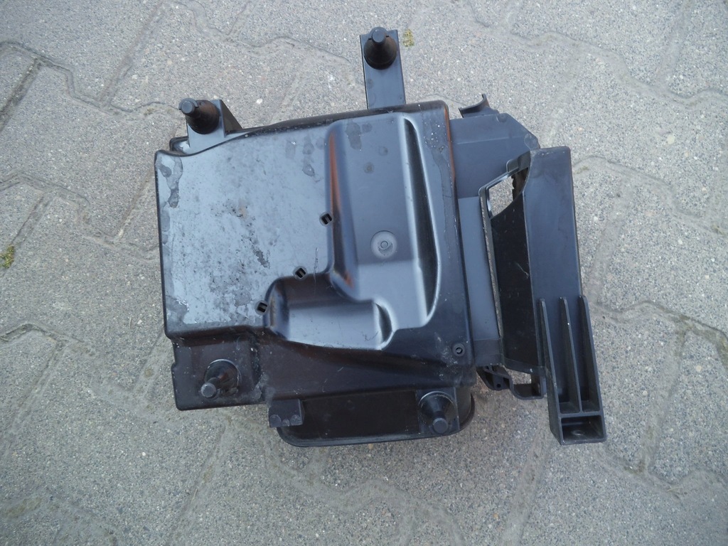 Περίβλημα φίλτρου αέρα MERCEDES A6070900101 Product image
