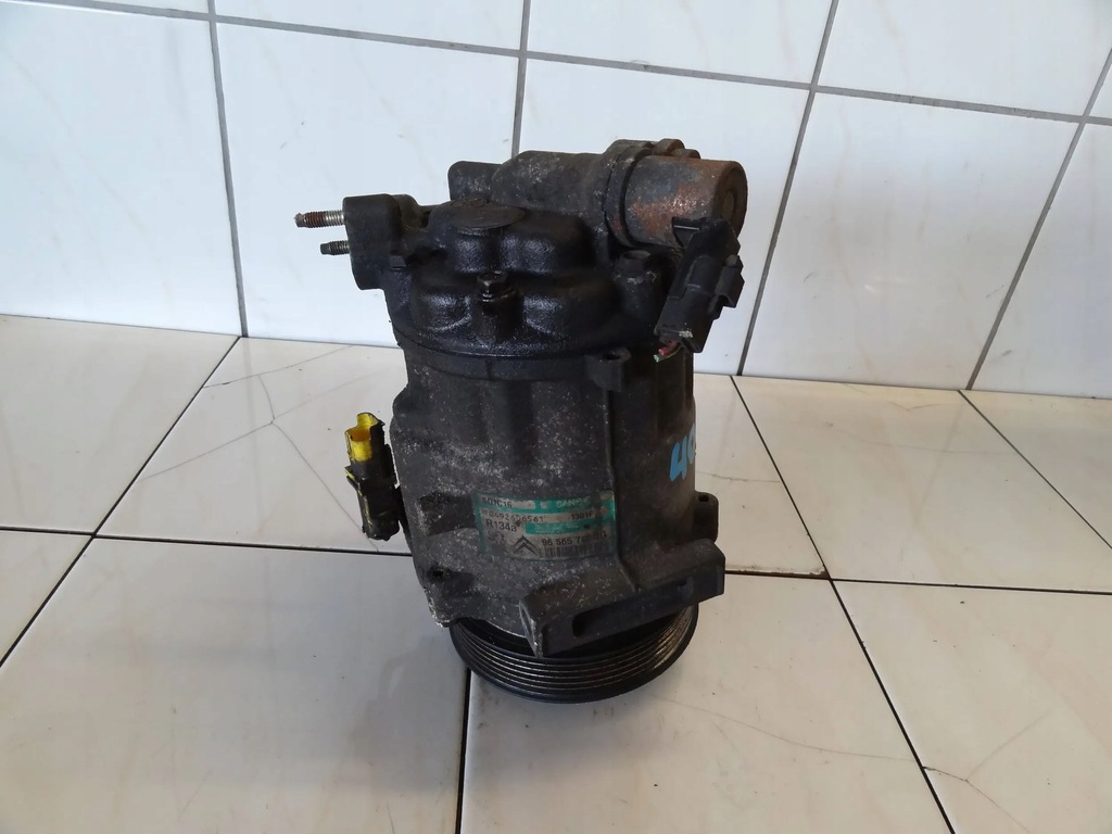 PEUGEOT 407 2.0 HDI 2005 COMPRESSOR AIR CONDITIONING COMPRESSOR 9656574080 Product image