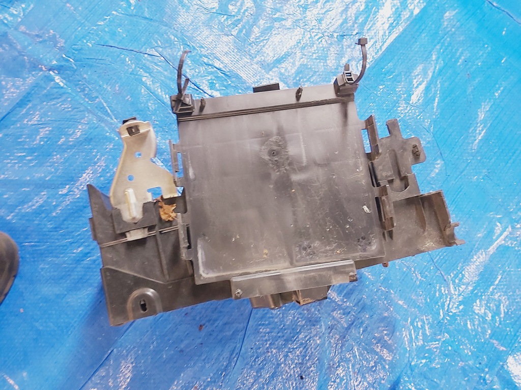 OPEL-PARTS Zafira C Astra J Κέλυφος βάσης μπαταρίας 13354420 Product image