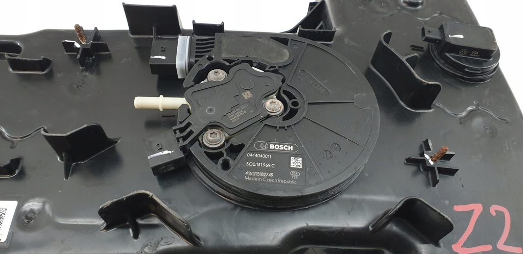 ADBLUE TANK PUMP VW T5 T6 MULTIVAN 7E0131877H 0444040011 5Q0131969C Product image