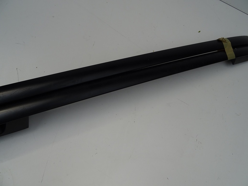 Ράγες οροφής Μαύρες 7L6860026A Touareg 7L Lift Product image