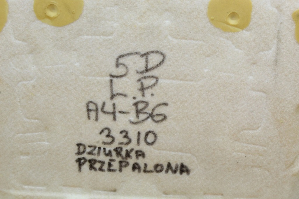 Αριστερά μπροστινό Audi A4 B6 Υλικό 5D Product image