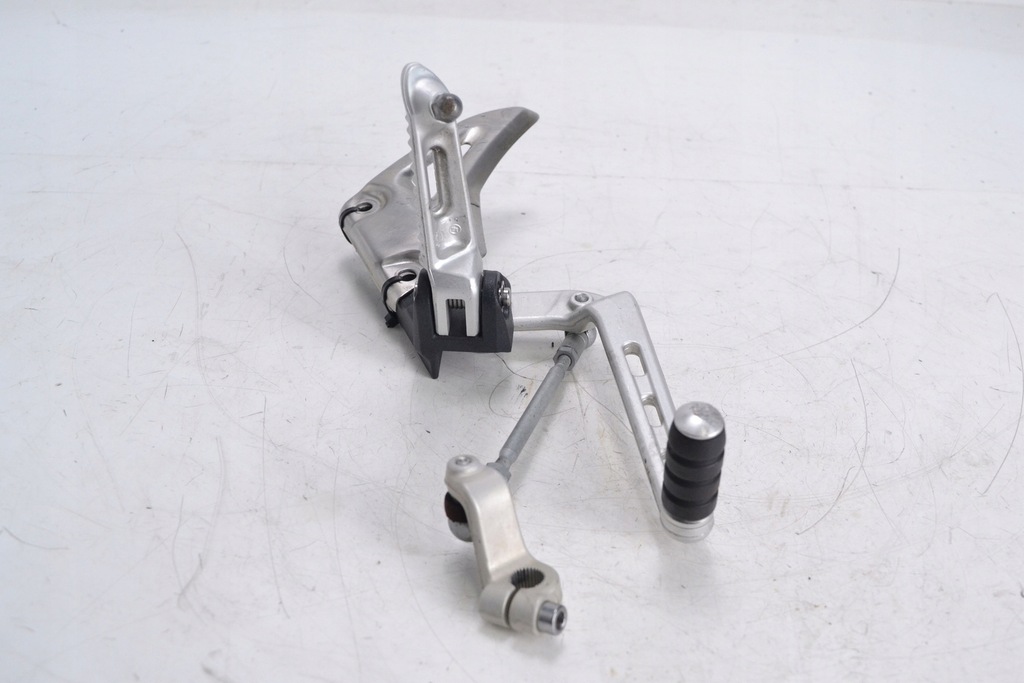 Ρυθμίστε το μπροστινό αριστερό Triumph Speed ​​Triple 1050 11-16 Product image