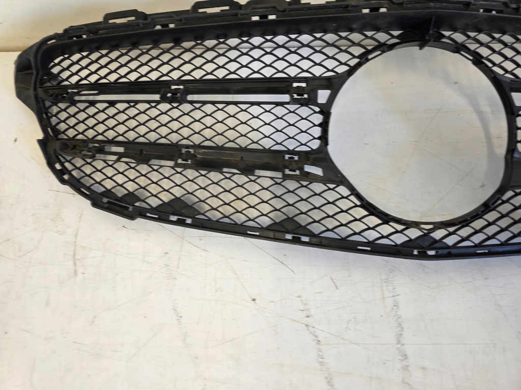 Grill Dummy Bumper Mercedes C Class W205 A2058801704 Product image
