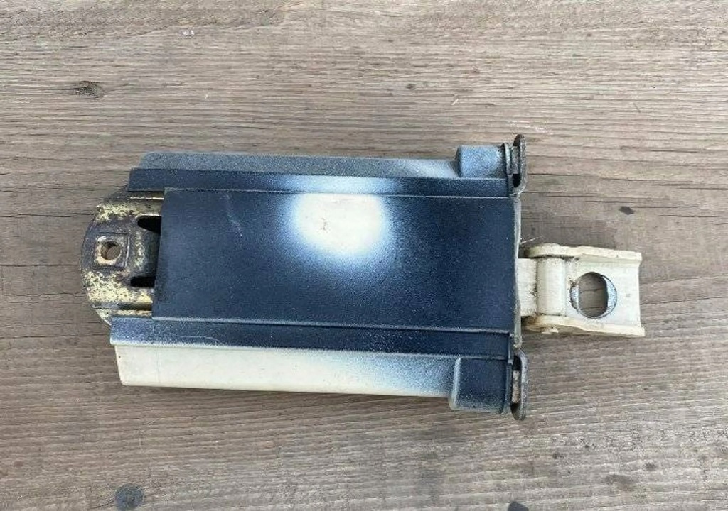 Mercedes-Benz E W210 2000 Door limiter Product image