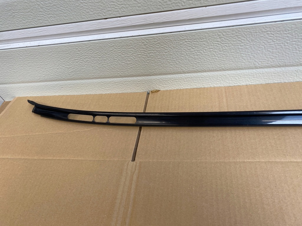 BMW E39 COMBI LOF RIP, ΔΕΞΙΑ, ΜΑΥΡΟ Product image