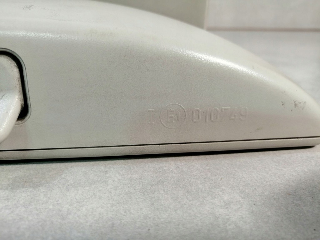 ΚΑΘΡΕΠΤΗΣ ΕΣΩΤΕΡΙΚΟΥ ΚΑΘΙΣΜΑ TOLEDO III 1T0817543 Product image