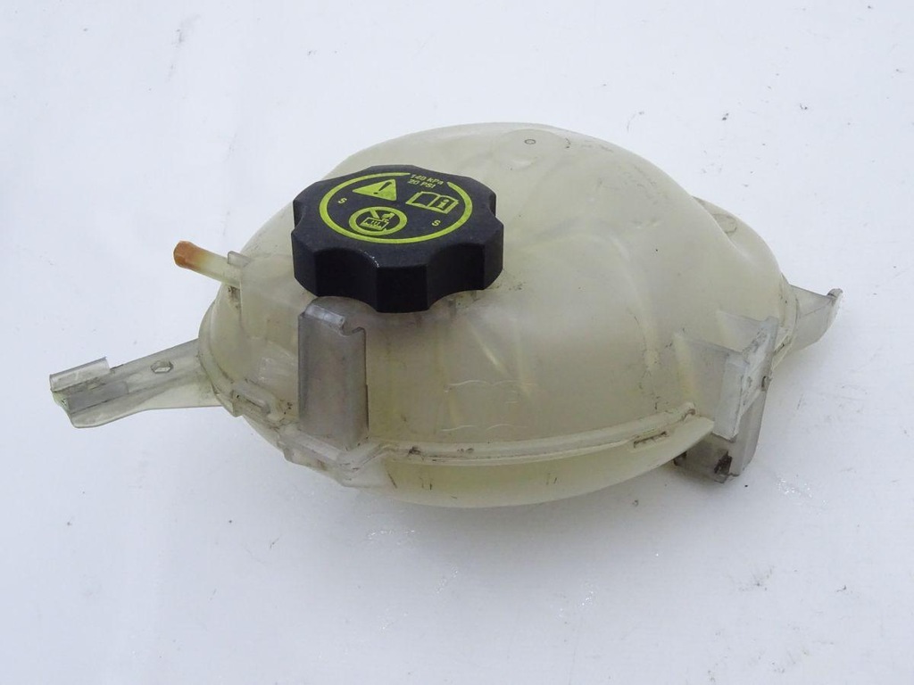 OPEL ASTRA K 15-19 1.6 CDTI EXPANSION TANK 13459964 Product image
