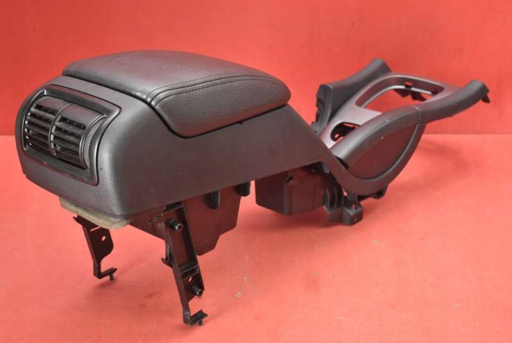 ΚΕΝΤΡΙΚΟ ΒΡΑΧΙΟΝΙΟ ΤΟΥΝΕΛ EU 12790310 SAAB 9-3 93 2 II LIFT 07-11 Product image