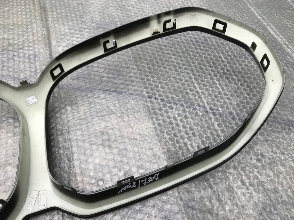 BMW 1 F40 GRILL FRONT SHADOW LINE 2019- Product image