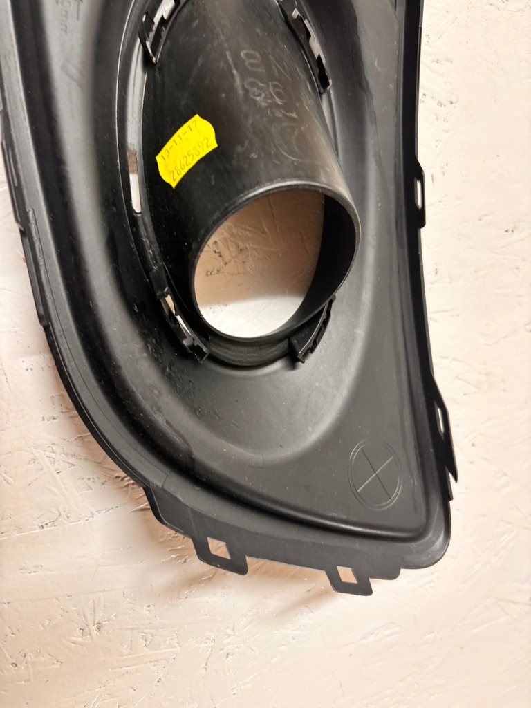 RENAULT MEGANE III LIFT - GRILL BUMPER ΑΡΙΣΤΕΡΑ 261A32193R ΔΕΞΙΑ 261A25882R Product image