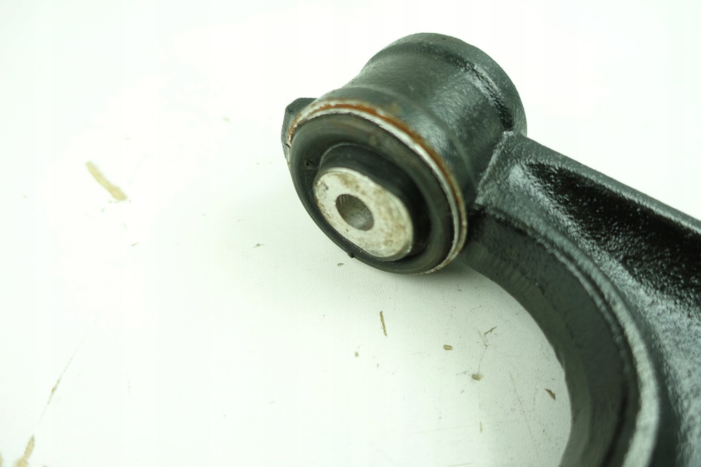 Αριστερό μπροστινό Swingarm 8N0407151 8N0407151A 8N0407151D Product image