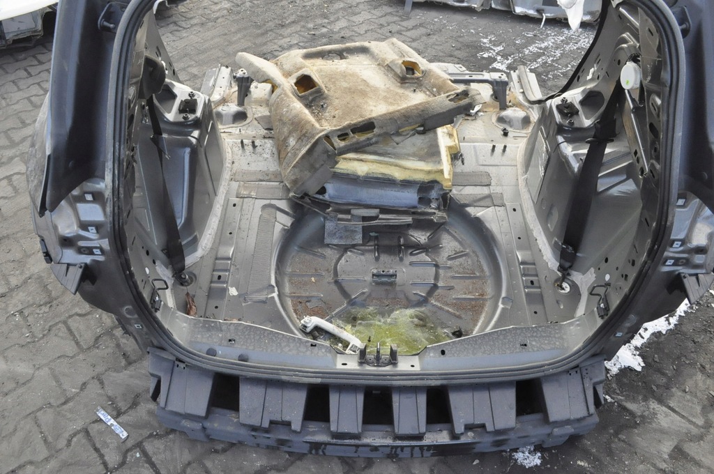FORD KUGA II MK2 ΟΛΟΚΛΗΡΟ ΤΟ ΠΙΣΩ ΤΕΤΑΡΤΟ ΑΡΙΣΤΕΡΟ + ΔΕΞΙ ΠΙΣΩ + ΠΙΣΩ ΖΩΝΗ Product image