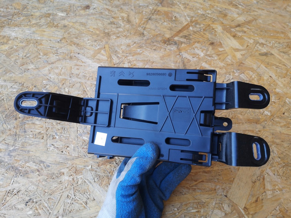 PEUGEOT 508 II PDC MODULE 9836031080 Product image