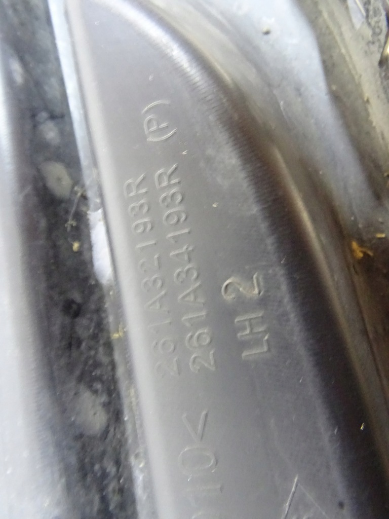 ΠΡΟΦΥΛΑΚΤΗΡΙΑ ΑΡΙΣΤΕΡΑ MEGANE III LIFT 261A32193R Product image