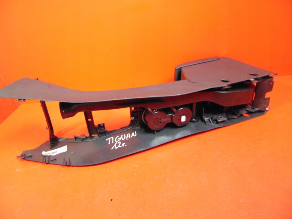 VW TIGUAN I 5N 5N2 LIFT CENTER TUNNEL ΒΡΑΧΙΟΝΙΟ ΔΕΡΜΑΤΙΝΟ EUROPE Product image