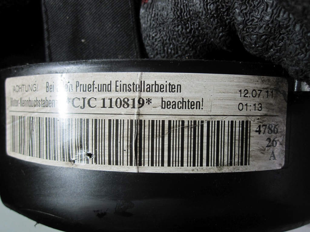 Audi A4 2.0 TDI CJC 140km 13R Χρονισμός κάλυμμα 03L109107E 03L109107C Product image
