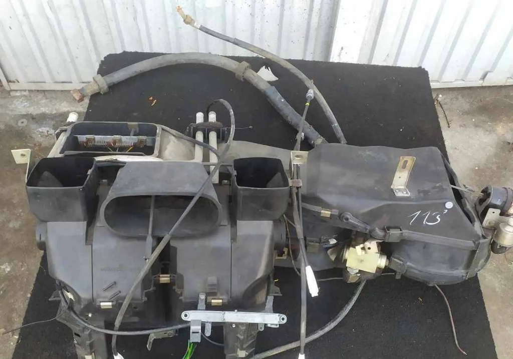Mercedes-Benz W123 Kombi Heater με καλώδια κλιματισμού Product image