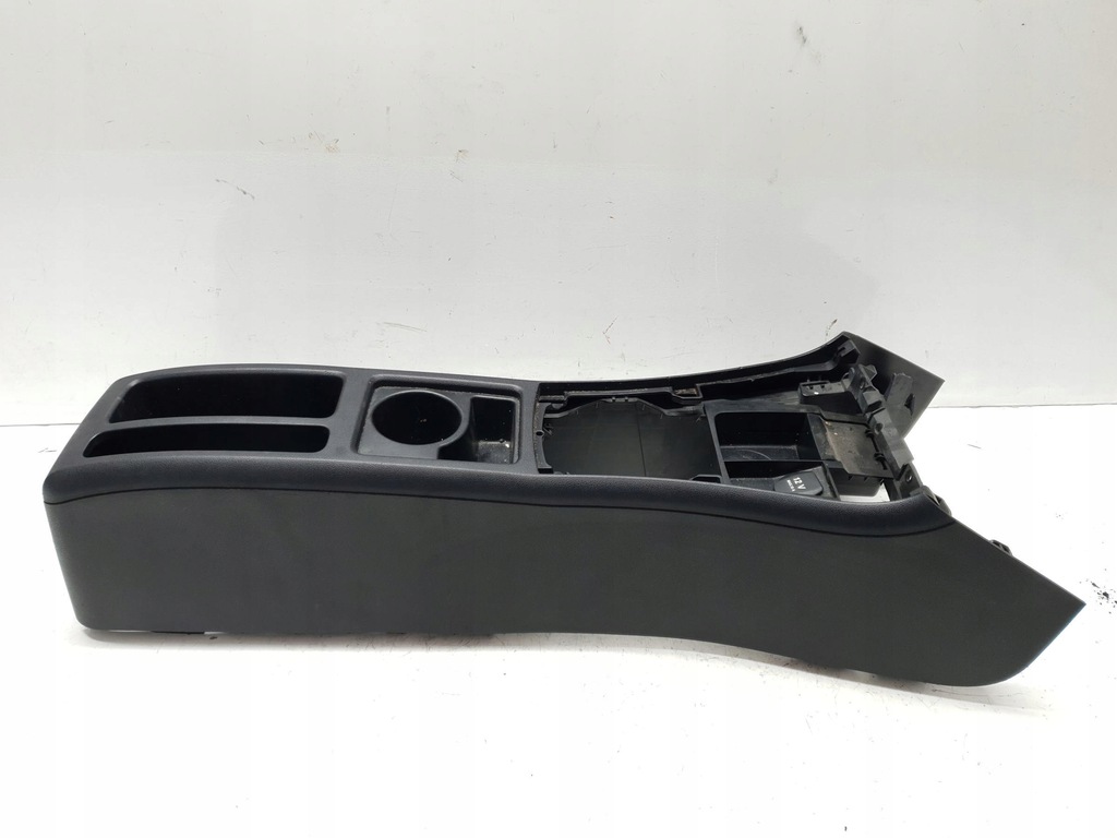 ΚΕΝΤΡΙΚΗ ΚΟΝΣΟΛΑ ΤΟΥΝΕΛ MERCEDES-BENZ A W169 Product image