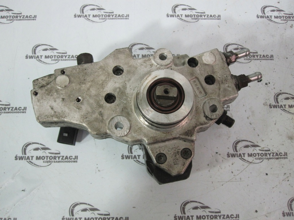 Vito 2.2 CDI 646980 95km 08R Αντλία έγχυσης 0445010143 A6460700401 Product image