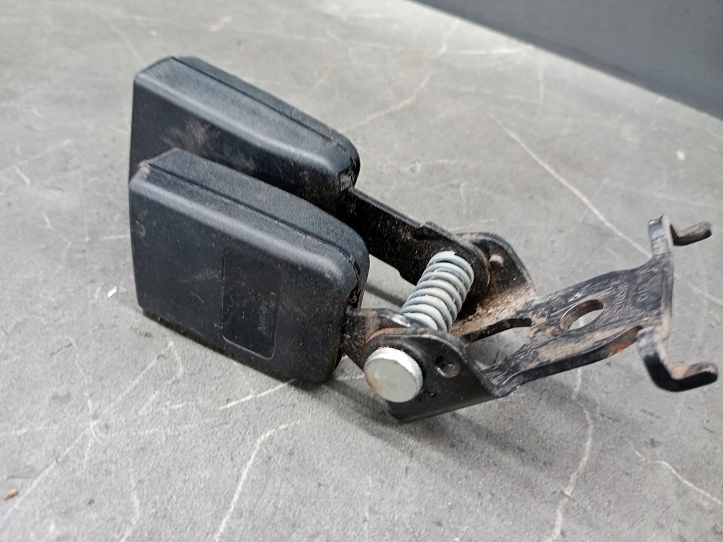 B6021666 Σφιγκτήρας ζώνης αριστερά πίσω Megane III Product image