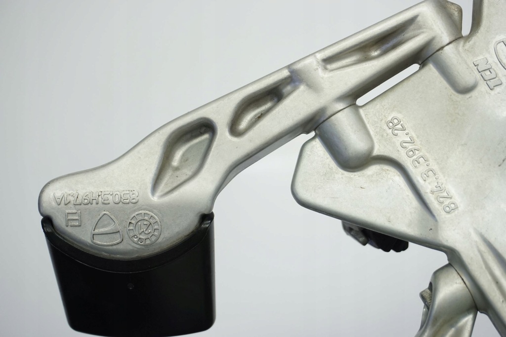 Ducati Multistrada V4 S 21- Set Toomrest δεξιά πίσω Product image